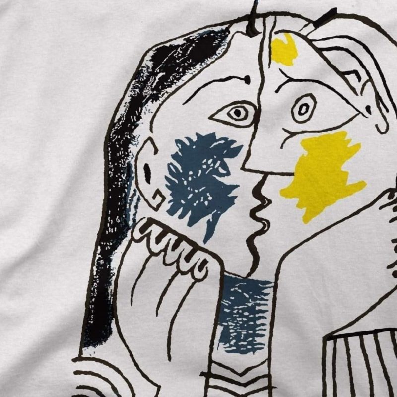 Pablo Picasso the Kiss 1979 Artwork T-Shirt - Image 3